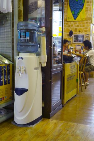 L1000852